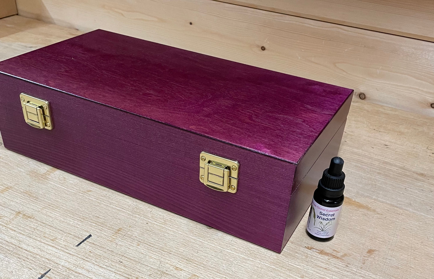 Purple Wood Box for 50 essences